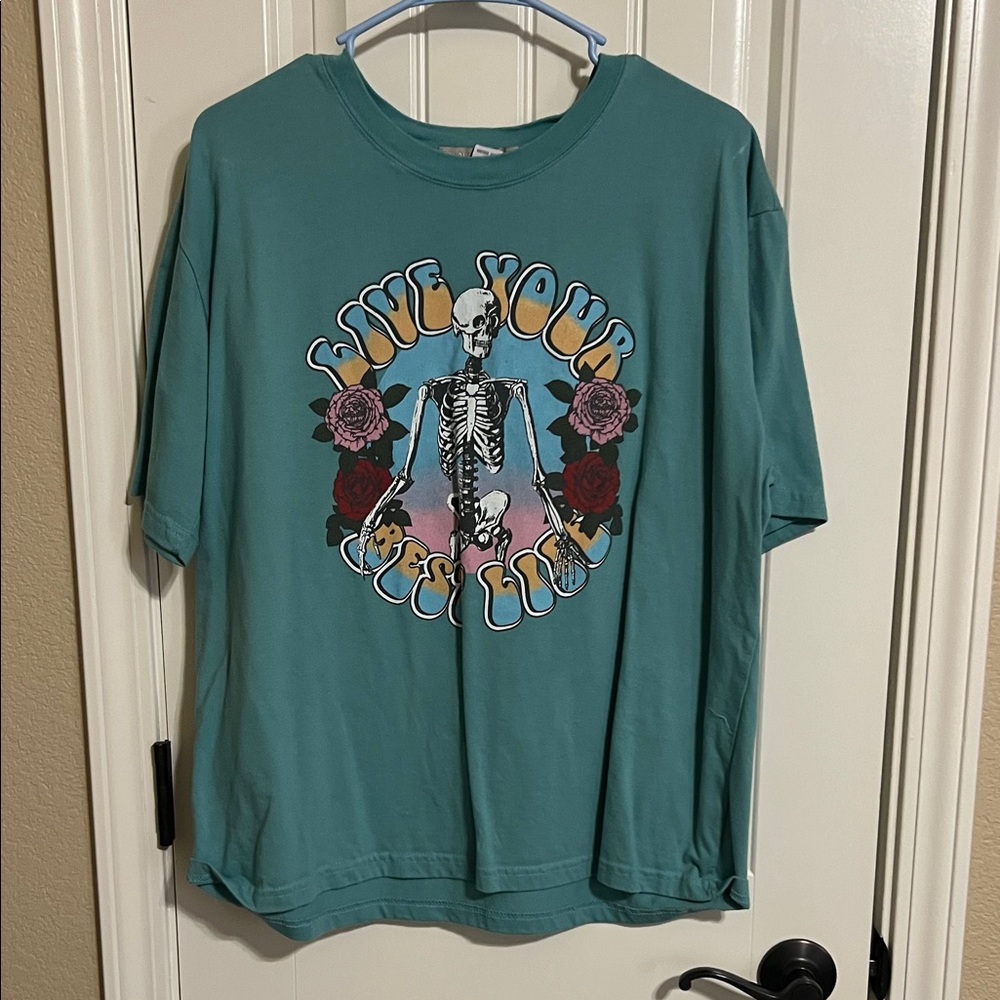 Teal Graphic Tee with Skeleton and Roses